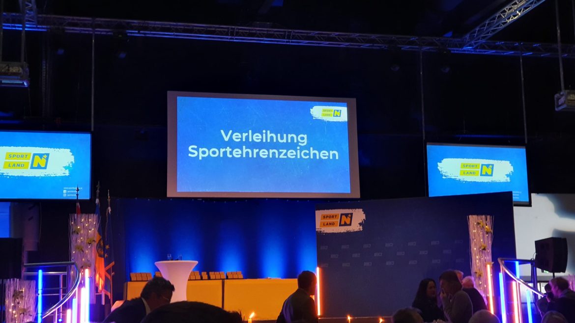 20221129-Verleihung-Sportehrenzeichen-6.jpg