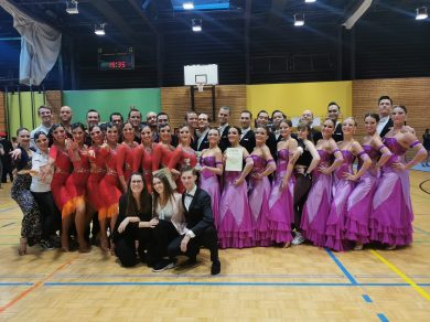 Tanzsport-Erfolge: Latein-A- und Standard-Team sichern sich Top-Platzierungen